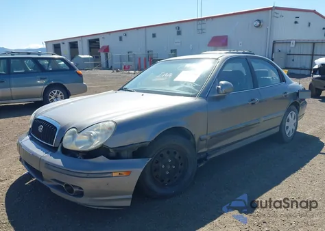 2004 Hyundai Sonata from USA, damaged, VIN KMHWF25S24A052367